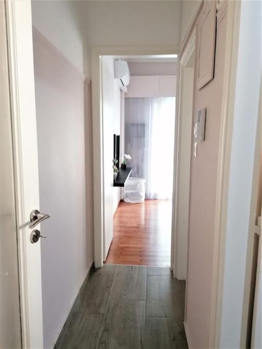 Koukaki Cozy Apartment 5 Minutes To Metro Atenas Exterior foto